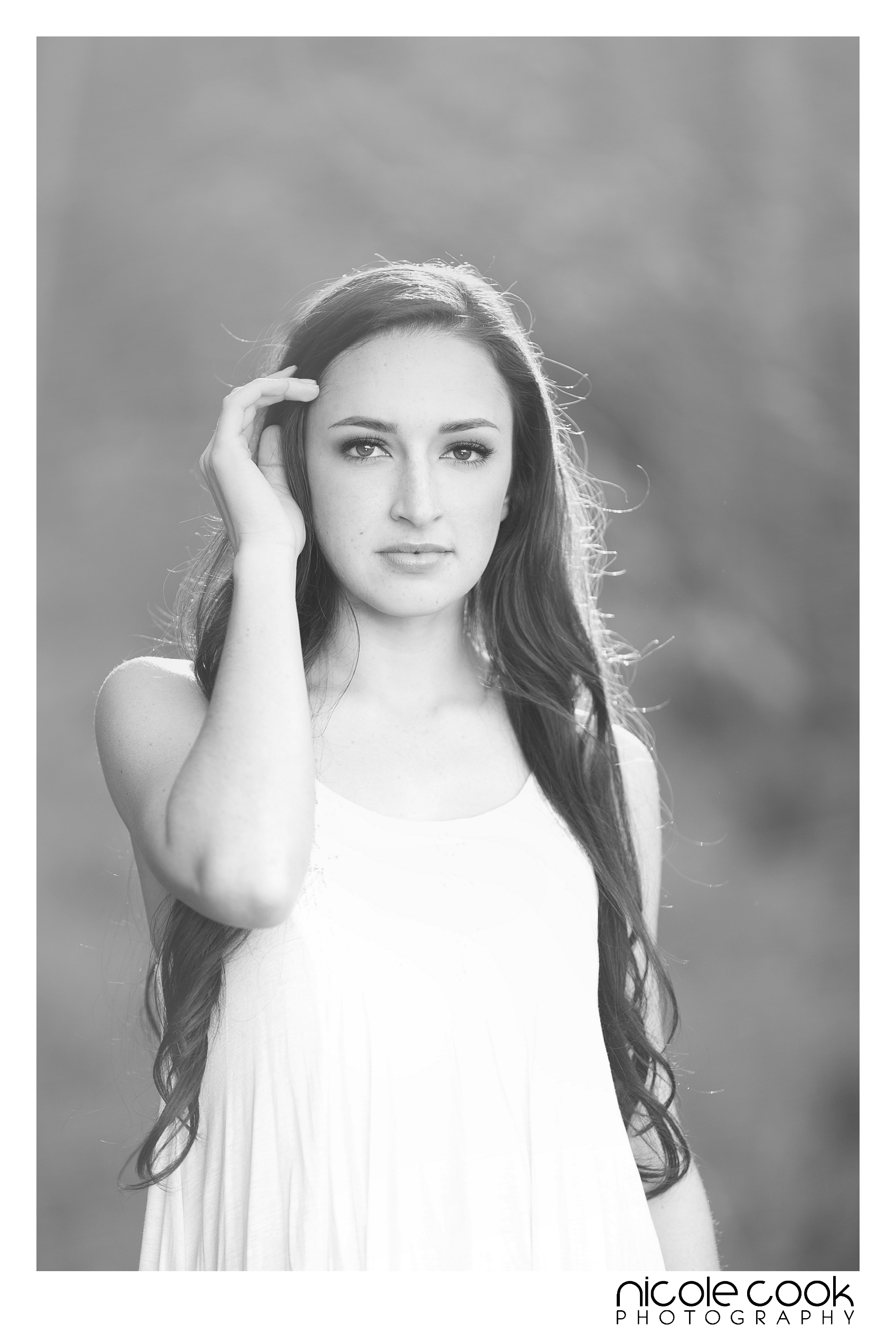 del-oro-high-school-senior-portraits-nicole-cook_0383.jpg