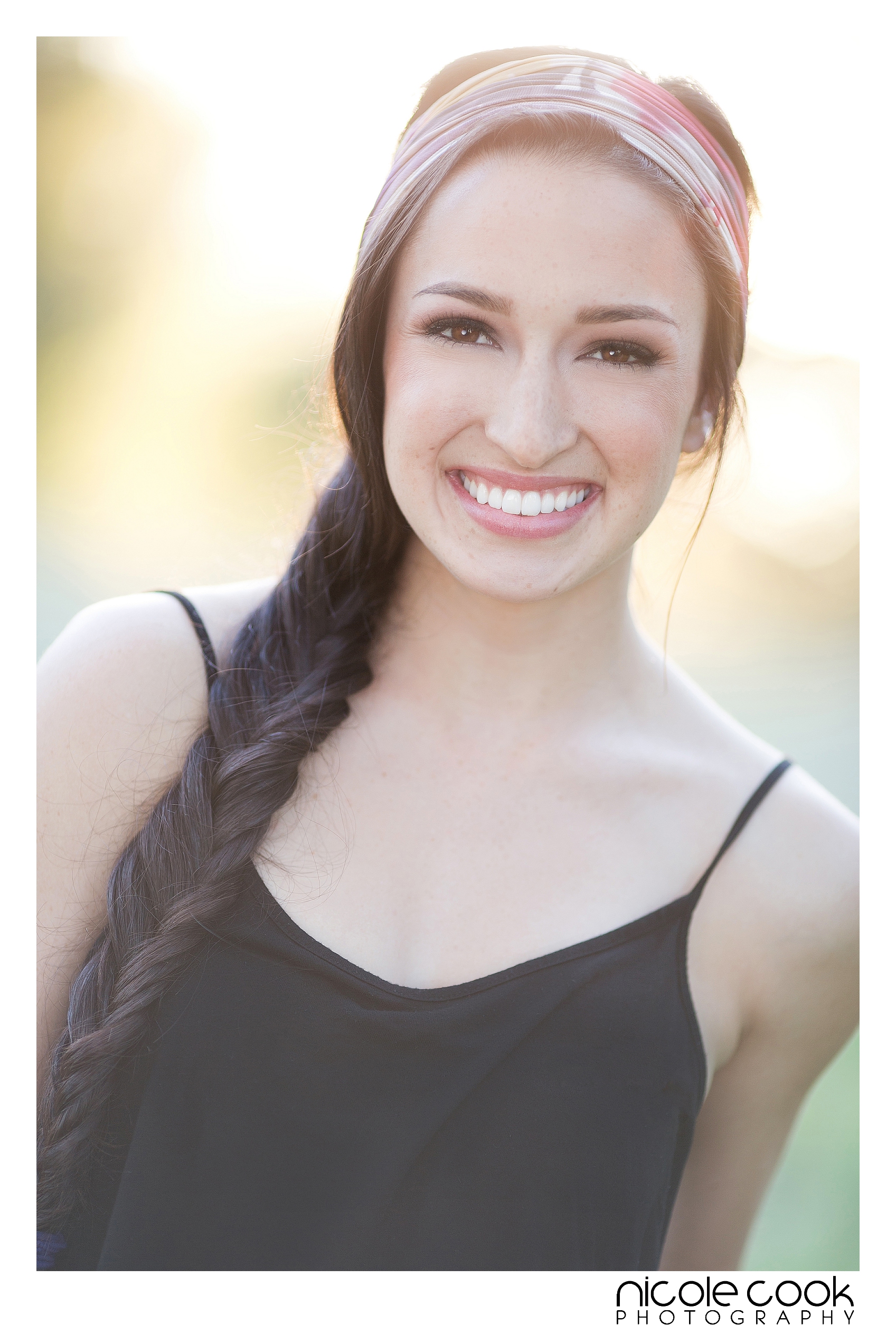 del-oro-high-school-senior-portraits-nicole-cook_0401.jpg