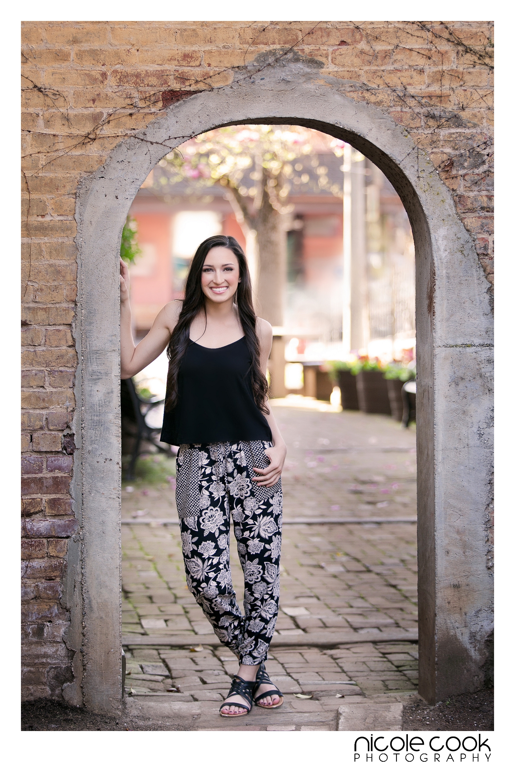 del-oro-high-school-senior-portraits-nicole-cook_0404.jpg